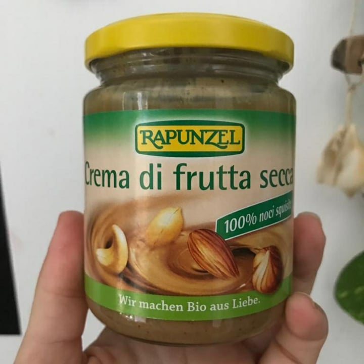 photo of Rapunzel Crema di frutta secca shared by @curzio on  18 Jul 2022 - review