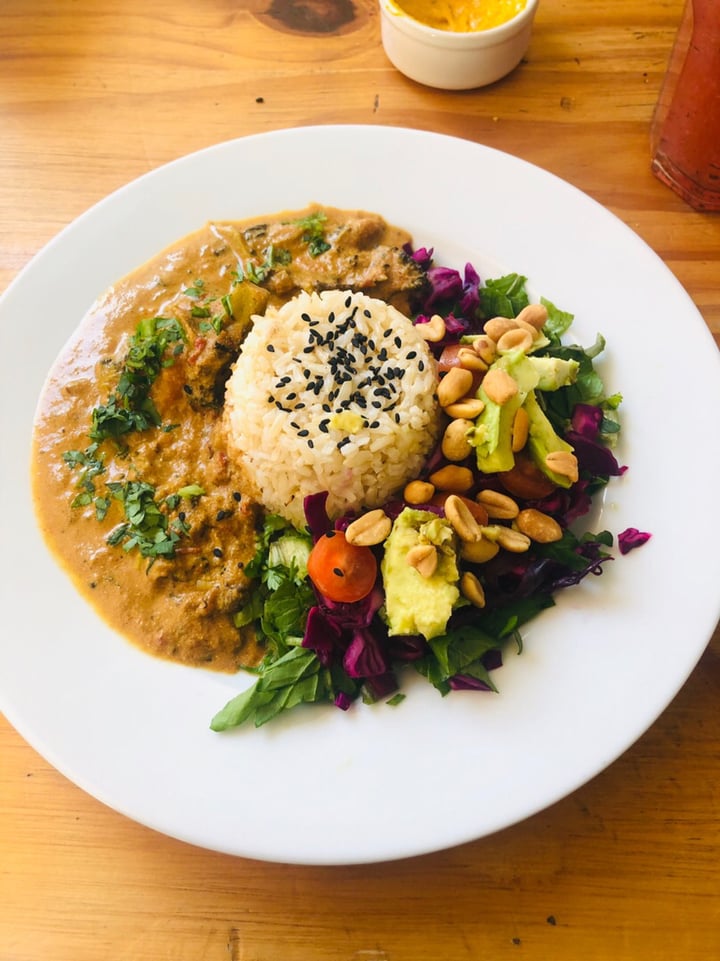 photo of Alma Dórica Vegetales al curry shared by @oggregor on  14 Oct 2019 - review