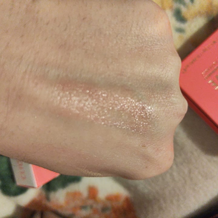 review photo of Clio Makeup Coccolove Baby Joy shared by @framononoke on 11 Nov 2022 - review