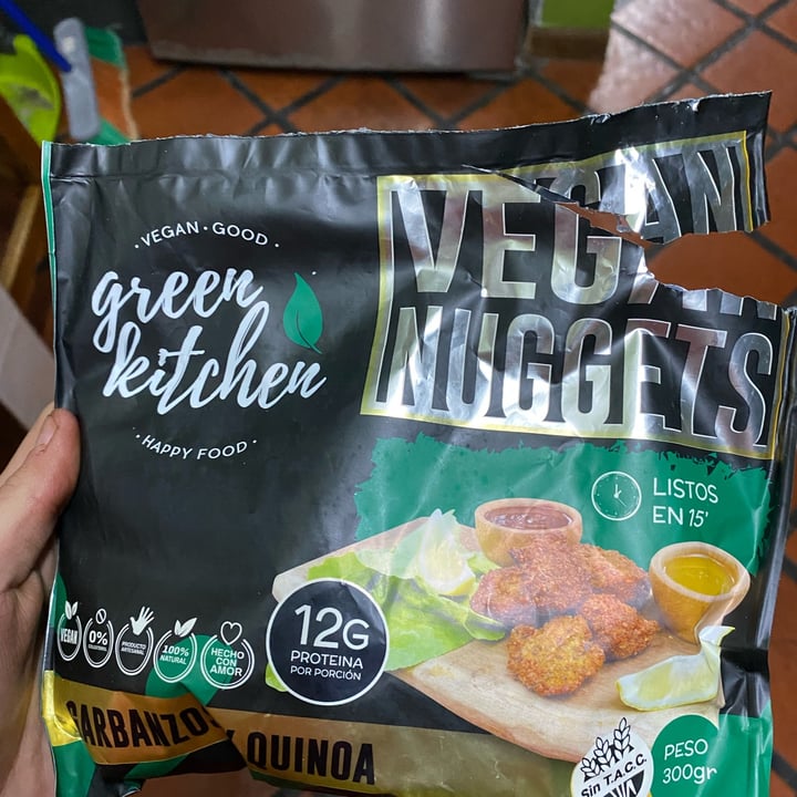 photo of Green kitchen nuggets de garbanzo y quinoa shared by @vveganax on  06 Jul 2022 - review