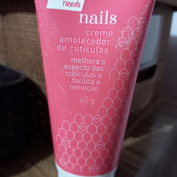 review photo of Needs amolecedor de cutículas shared by @mararondinelliaraujo on 10 Jun 2022 - review
