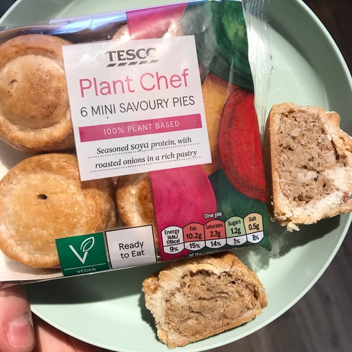 photo of Tesco Plant Chef 6 Mini savoury pies shared by @vegansuttonmama on  04 Mar 2021 - review