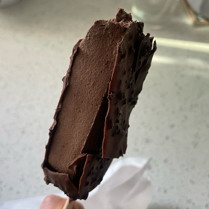 photo of Simple Truth Dairy free chocolate cookie crunch frozen dessert bars shared by @karenalba on  29 Jul 2022 - review