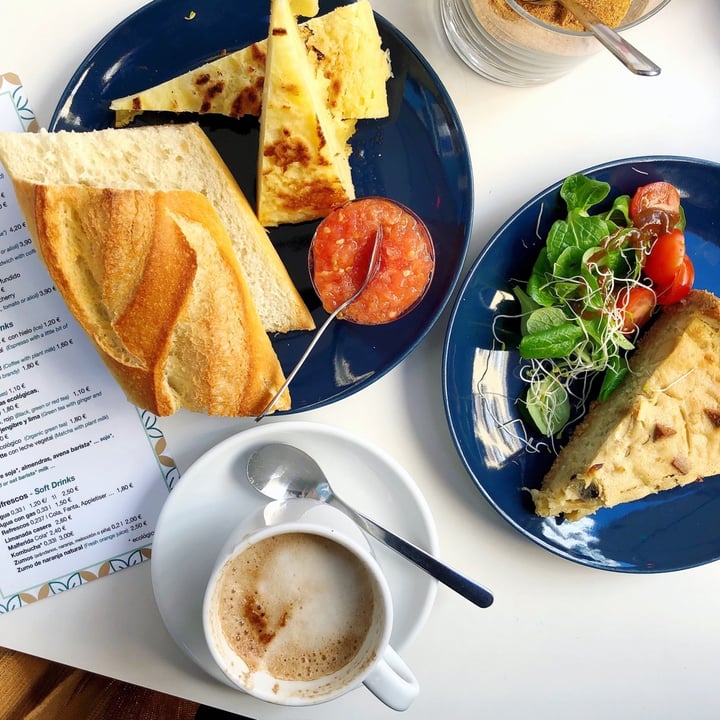 review photo of Café Madrigal Tortilla Española shared by @ratedvfood on 23 Nov 2019 - review