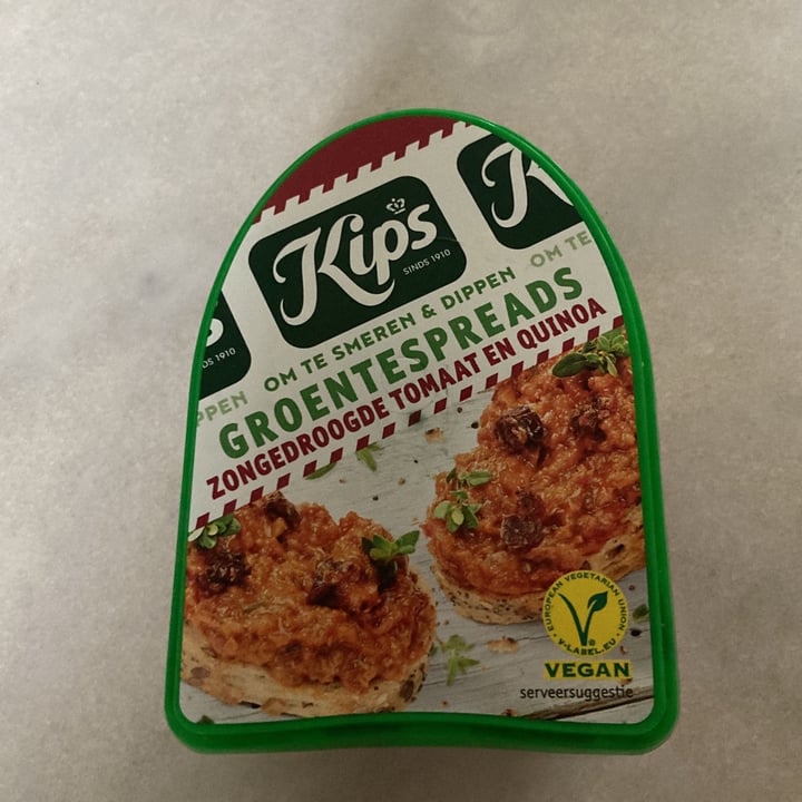 photo of Kips Groentespread zongedroogde tomaat en quinoa shared by @kirsten309 on  22 Jan 2022 - review