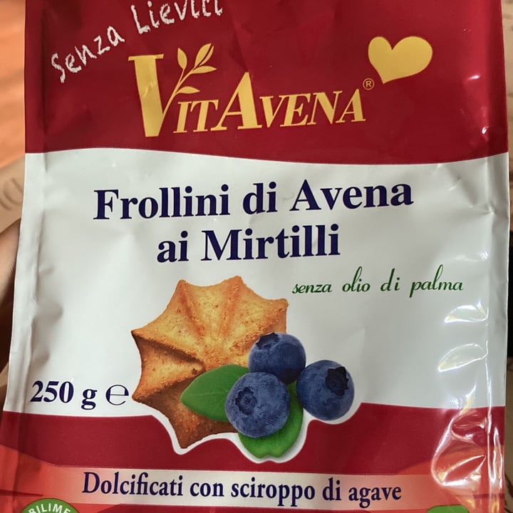 photo of Sottolestelle Frollini di Avena ai Mirtilli shared by @yleniaepb on  20 Jun 2022 - review