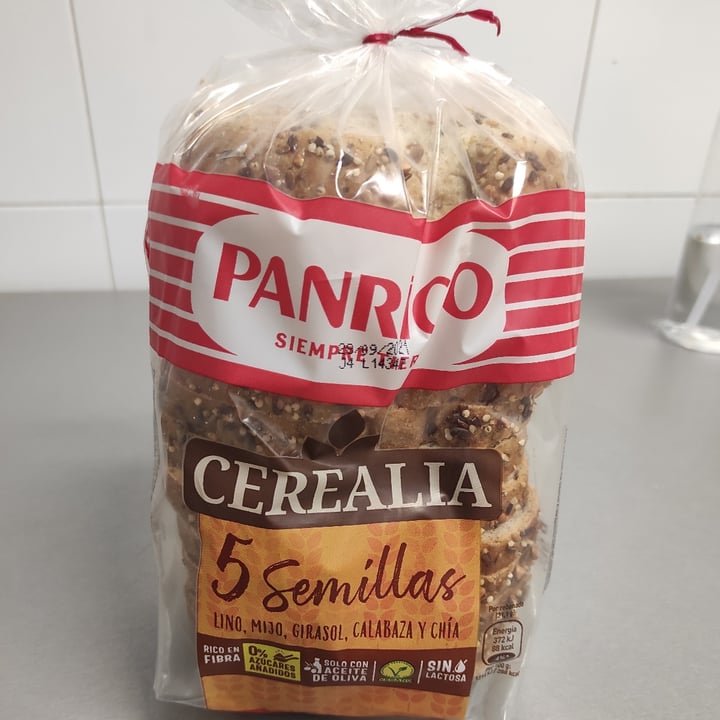 review photo of Panrico Pan de cinco semillas shared by @petra0902 on 28 Sep 2021 - review