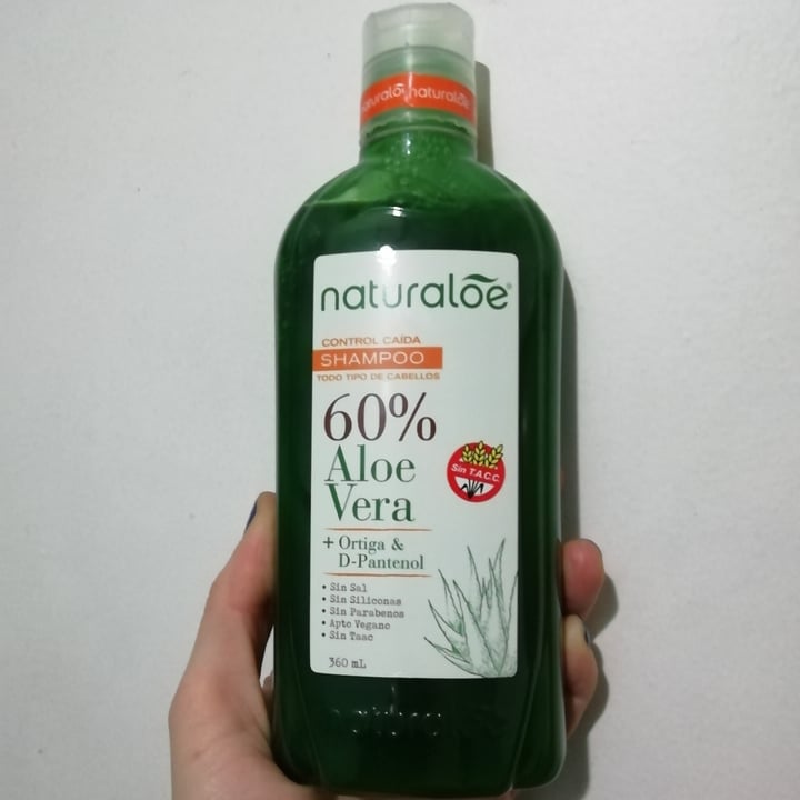 photo of Naturaloe Organics Shampoo Control Caída Todo Tipo de Cabellos shared by @nanaesquivel on  15 Sep 2020 - review
