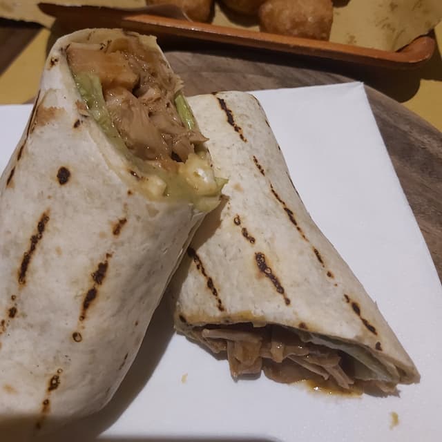 Photo of the dish “burrito de pulled jackfruit”