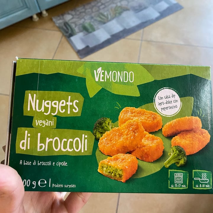 photo of Vemondo  Nuggets Vegani di Broccoli shared by @nunziaveganok on  25 Oct 2022 - review
