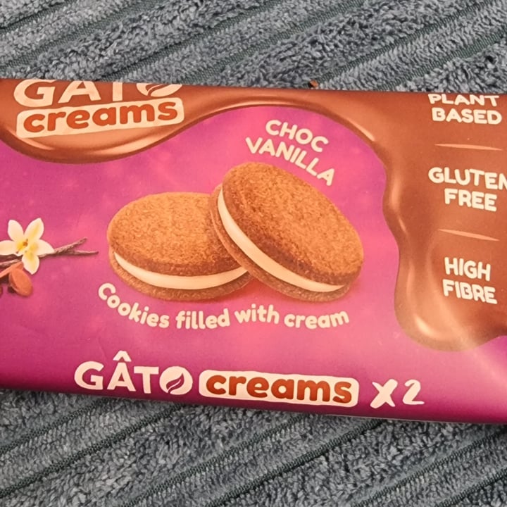 review photo of Gâto Chocolate Vanilla Creams shared by @jackthecat on 08 Mar 2022 - review