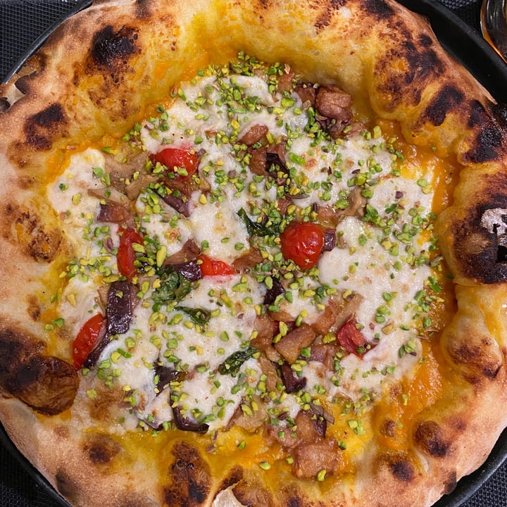photo of Pizzeria "I Partenopei" Brescia Girasole shared by @kundaluna on  14 Nov 2022 - review