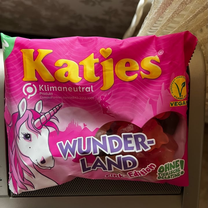 photo of Katjes Wunderland Pink-Edition shared by @shaima on  26 Nov 2022 - review