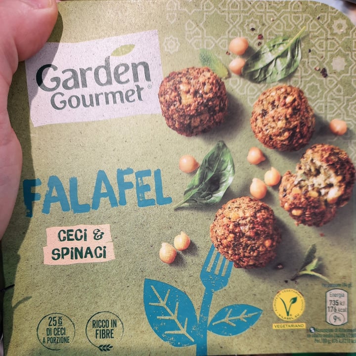 photo of Garden Gourmet Falafel con ceci e spinaci shared by @nonsocosascrivere on  30 Apr 2021 - review
