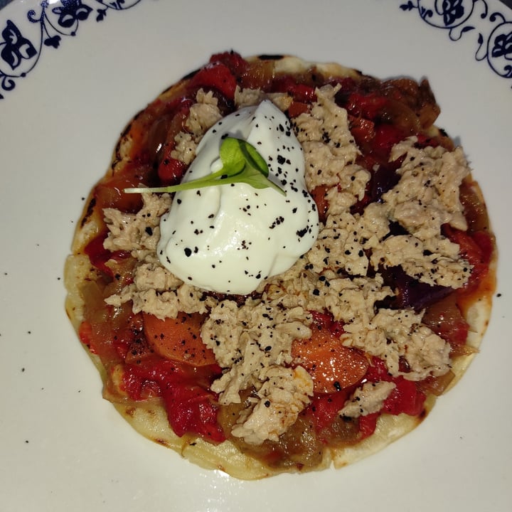 review photo of Amberes wine & cocktail bar Coca De Dacsa shared by @holasoyamp on 09 Apr 2022 - review