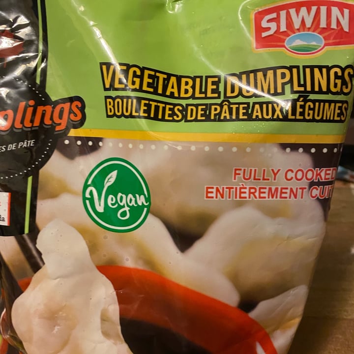 photo of Siwin Vegetable Dumplings shared by @witchymitchie on  30 Sep 2021 - review