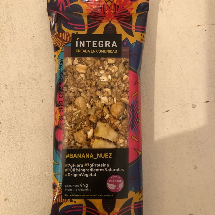 photo of Integra Barra De Cereal Banana y Nuez shared by @andre11 on  29 Jun 2022 - review