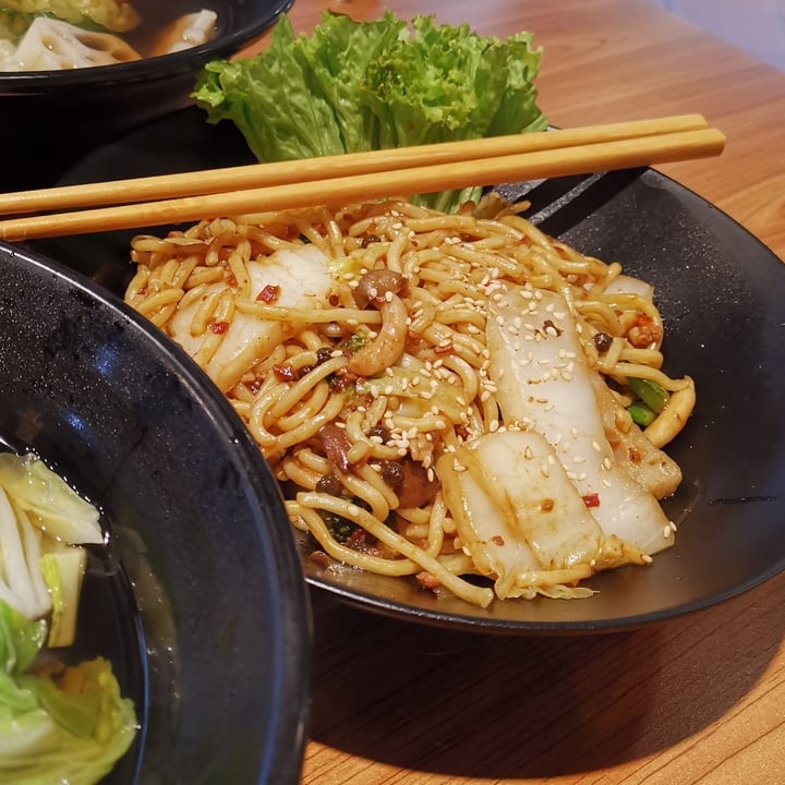 photo of Vegan Bowl Mala Udon (Dry) shared by @plantiful on  17 Dec 2020 - review