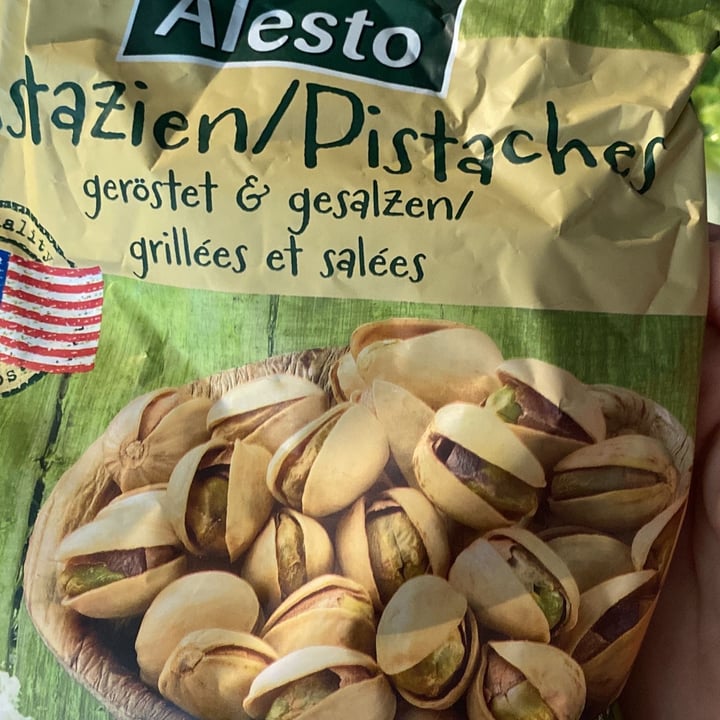 photo of Alesto Pistacchi tostati e salati shared by @lisa95 on  13 Mar 2022 - review