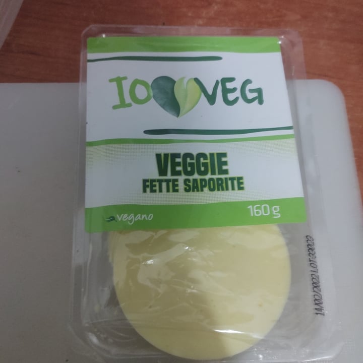 photo of ioVEG VEGGIE Fette Saporite shared by @martina7 on  24 Dec 2021 - review