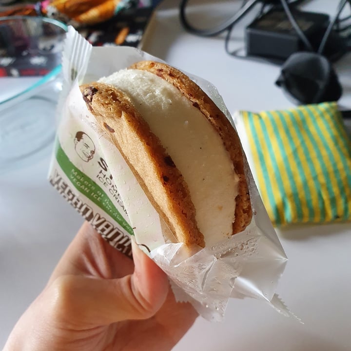 photo of The Pat and Stick Homemade Co. Vegan Vanilla Chocolate Chip Ice Cream Sandwich  shared by @ybgfry on  08 Oct 2020 - review