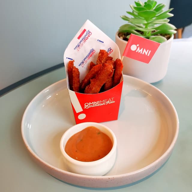 Photo of the dish “Omni Luncheon Fries”