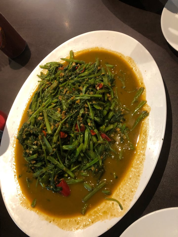 review photo of Divine Realm Vegetarian Restaurant Spicy Kang kong shared by @chrishineerita on 15 Jul 2019 - review