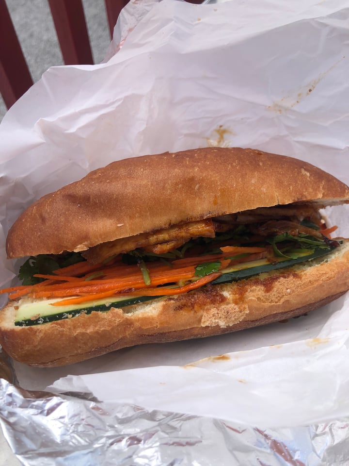 photo of Rush Hour Station Banh Mi shared by @nisharespect on  30 May 2022 - review