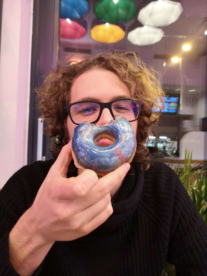 photo of Space Burger Vienna Galaxy Donut shared by @mrveganvienna on  27 Feb 2020 - review