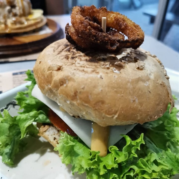 photo of Oh My Soul Cafe Above & Beyond shared by @veganjumjum on  15 Jul 2020 - review