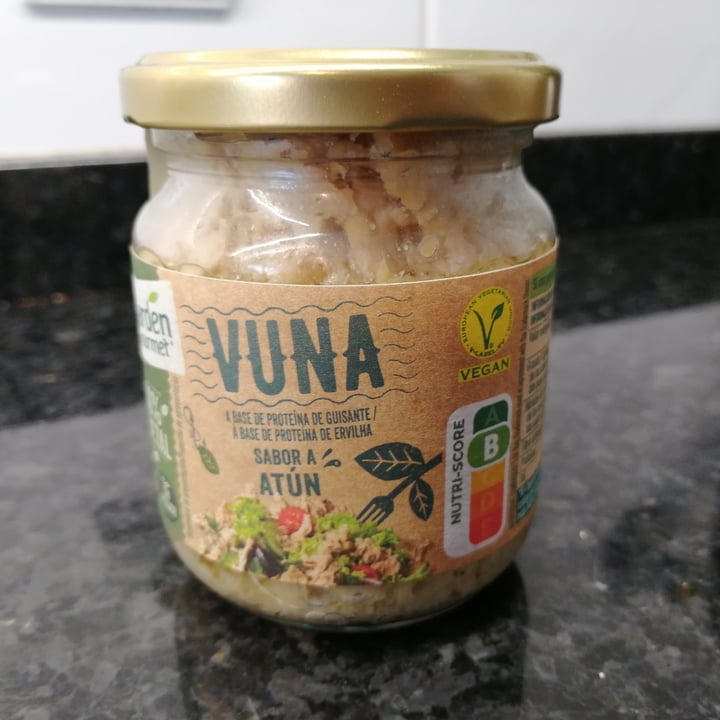 photo of Garden Gourmet Vuna shared by @cpkikas21 on  22 Apr 2022 - review