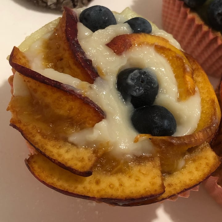 photo of Wani - Vegan Bakery Crostatina di crema e frutta shared by @bebibi on  25 Oct 2021 - review