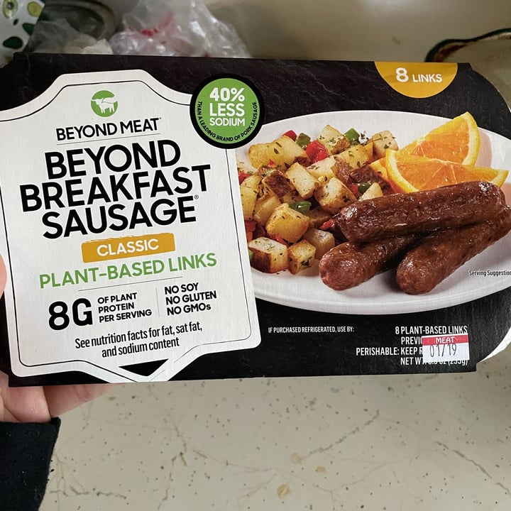 photo of Beyond Meat Beyond breakfast Sausage Classic  shared by @newkidontheblock on  19 Jan 2022 - review