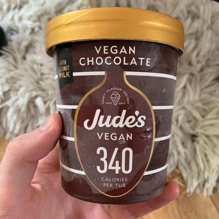 photo of Jude’s Vegan Chocolate Ice Cream shared by @sh0405 on  17 May 2020 - review