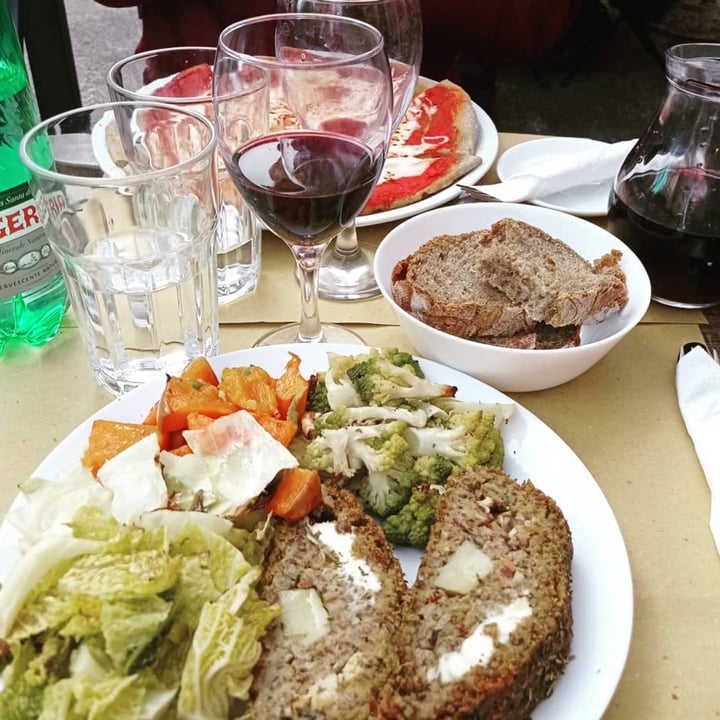 photo of Breaking Bread Pizza Piccantina shared by @lucediluna on  03 Apr 2021 - review