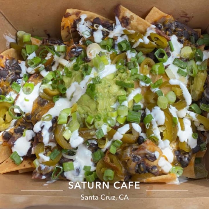 photo of Saturn Cafe Vegan Nachos shared by @helliedoy on  21 May 2020 - review