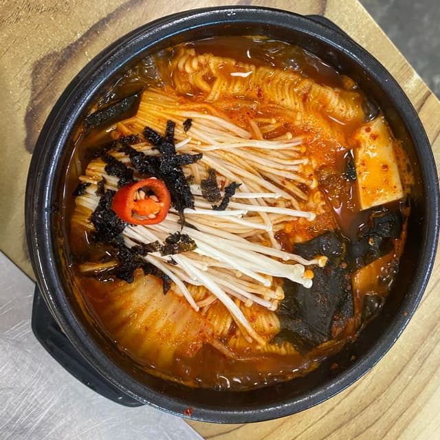 Photo of the dish “Kimchi Jjigae 김치찌개”