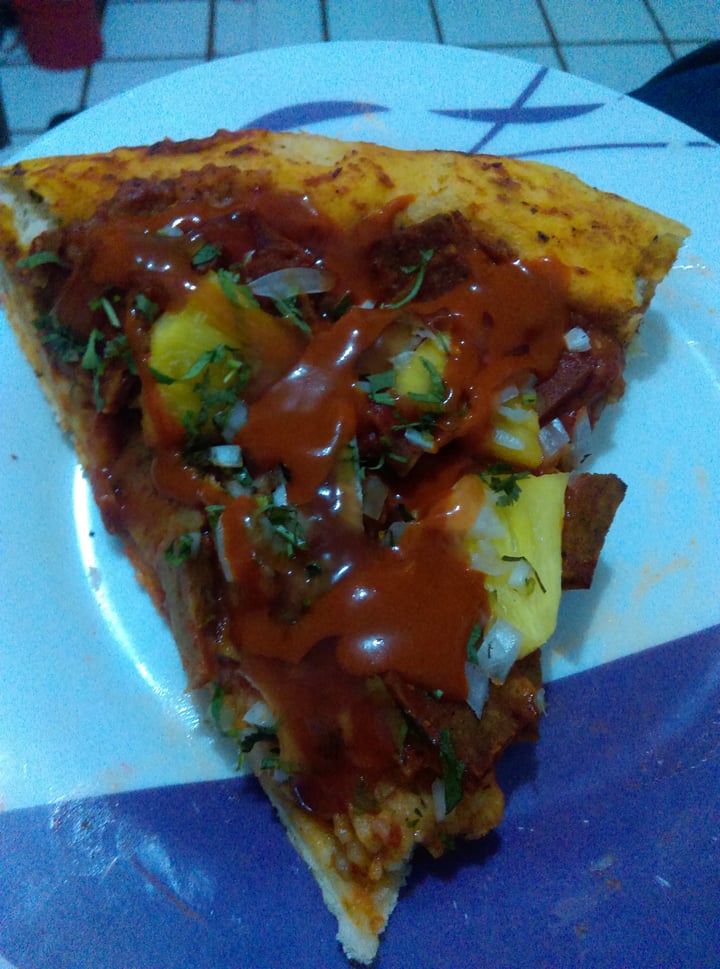photo of Salvaxe Pizza Pastor shared by @uvazombie on  22 Dec 2019 - review