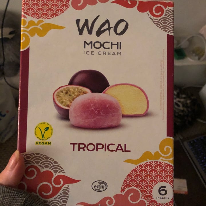 photo of Wao Mochi tropical ice cream shared by @katherinerawl on  31 Dec 2021 - review