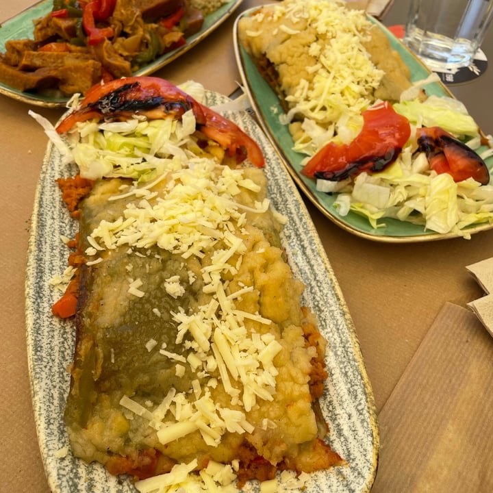 review photo of Viva Chapata Lasaña y seitan shared by @dharatellez on 07 May 2021 - review