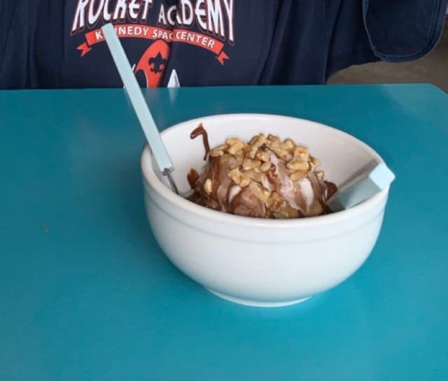 Photo of the dish “Brownie With Icecream”