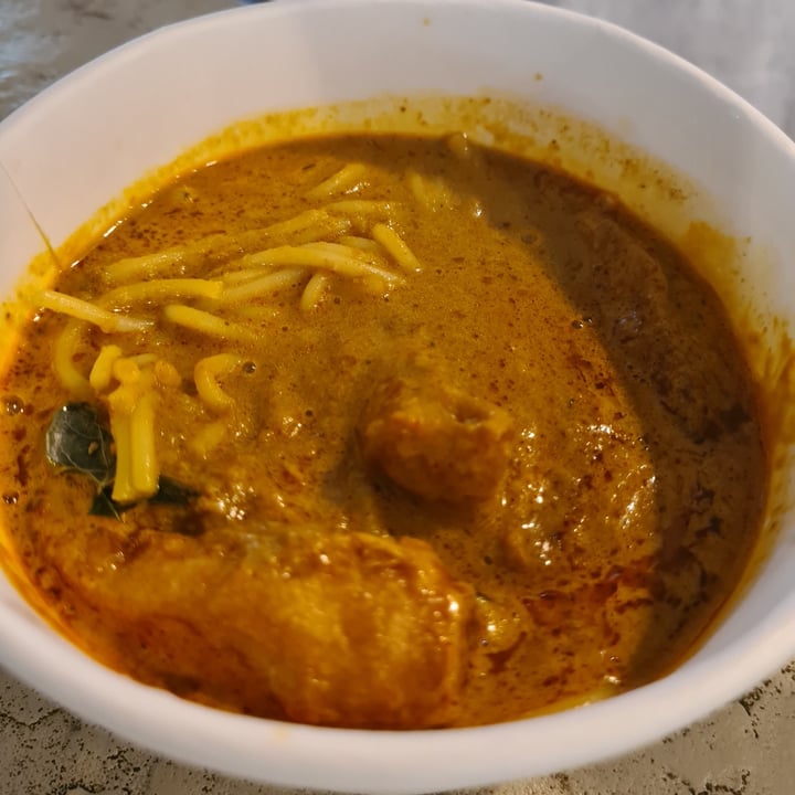 photo of The Social Kitchen at Jurong Bird Park Nochicken Curry Noodles shared by @paradoksaalinen on  28 Jan 2021 - review