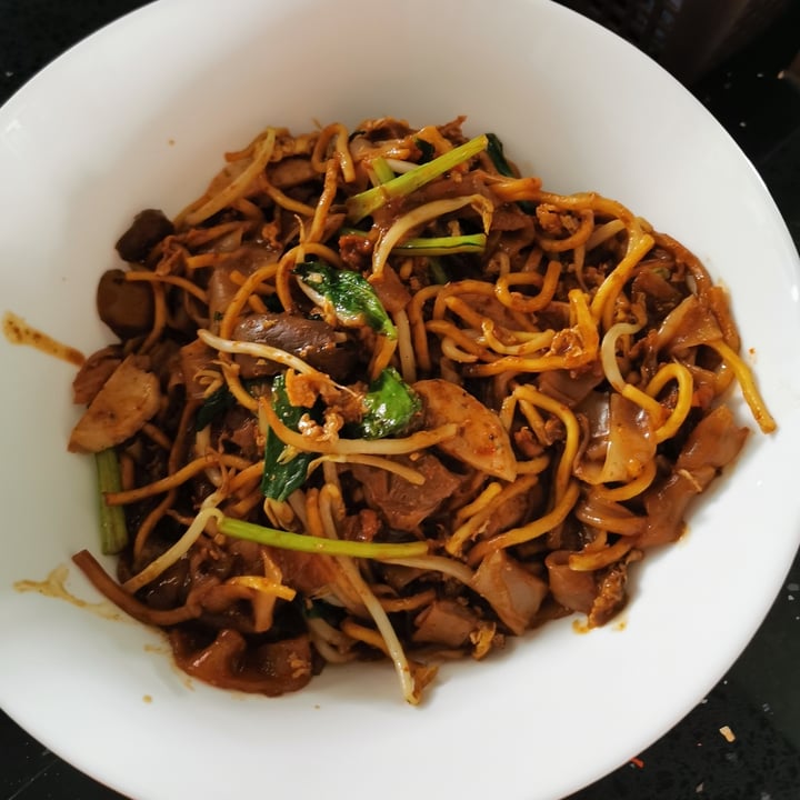 photo of No Monkey Business Signature Char Kway Teow shared by @ycarolyn on  10 Apr 2021 - review