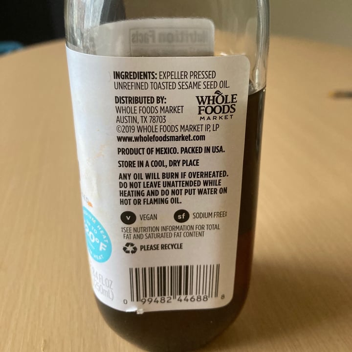 photo of 365 Whole Foods Market Toasted Sesame Seed Oil shared by @abi88 on  26 Jan 2021 - review