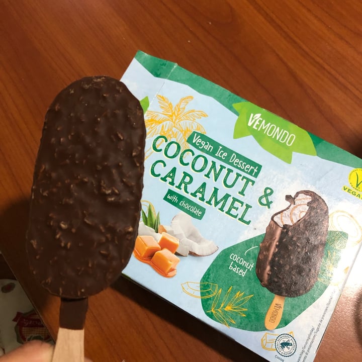 review photo of Vemondo gelato stecco al caramello salato shared by @serrydl on 21 Jun 2022 - review