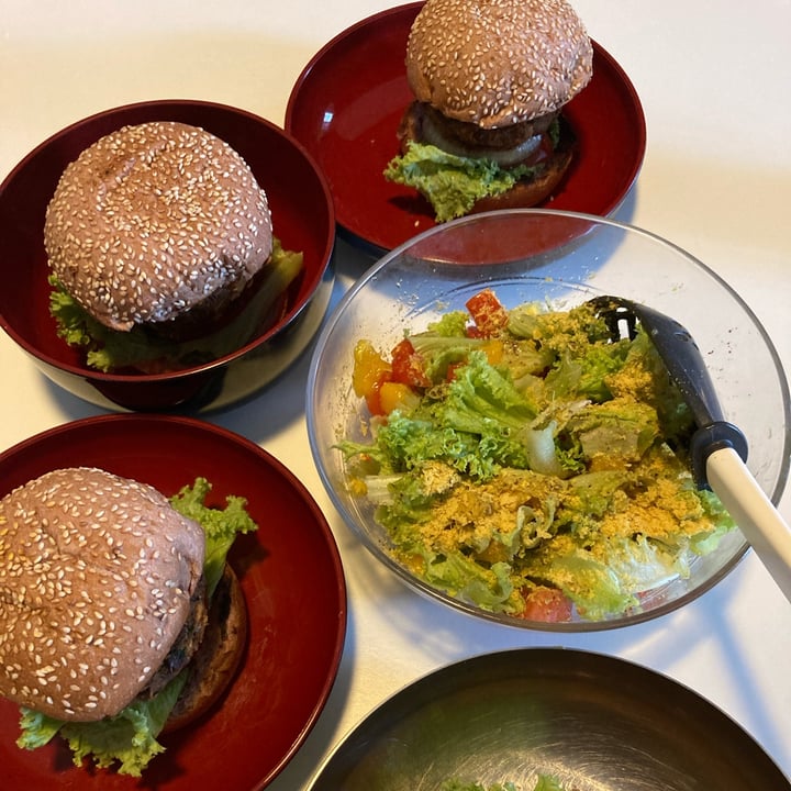 review photo of Yookybites Sweet Potato Burger Bun shared by @frugalvegan on 11 May 2022 - review
