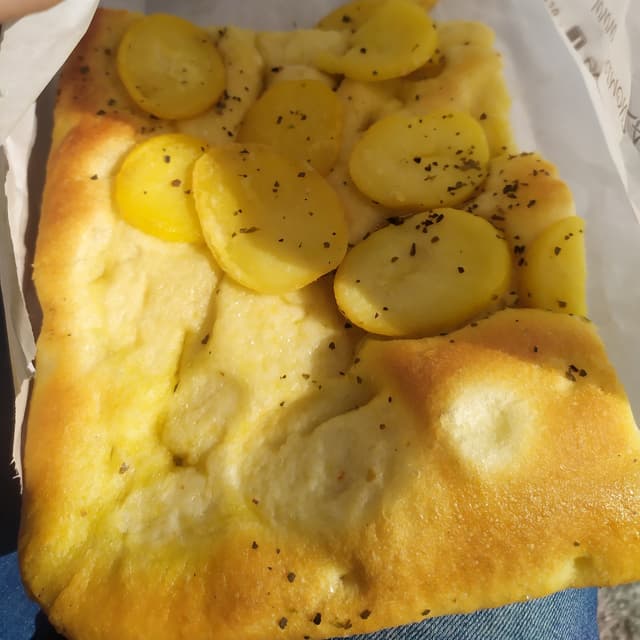Photo of the dish “Focaccia con patate”
