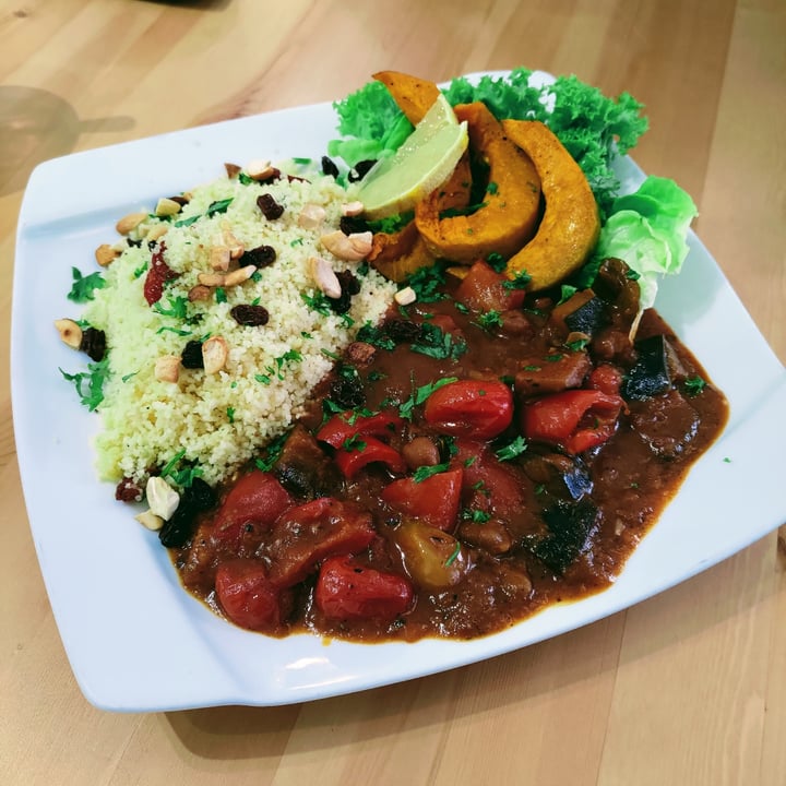 photo of RGB Coffee at the Bean Hive Couscous Tagine shared by @stevenneoh on  16 May 2022 - review