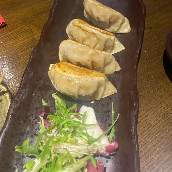 photo of Suissi Vegan Asian Kitchen Gyoza shared by @devon0 on  09 Apr 2022 - review