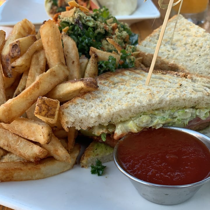 photo of Pure Kitchen Elgin Cheerful BLT shared by @xtinababs on  03 Aug 2020 - review